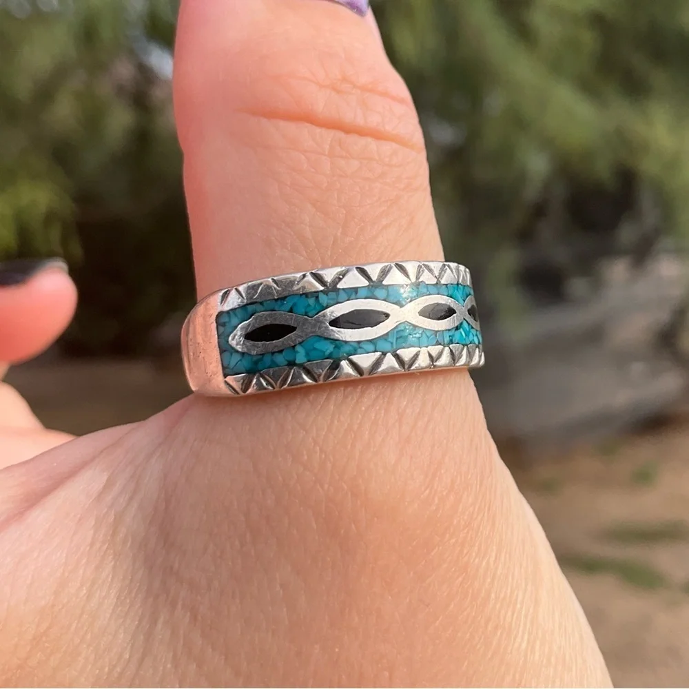 Native American Turquoise Band - Picture 2 of 7